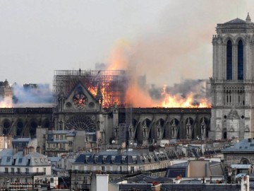 #NotreDame : et maintenant reconstruire
